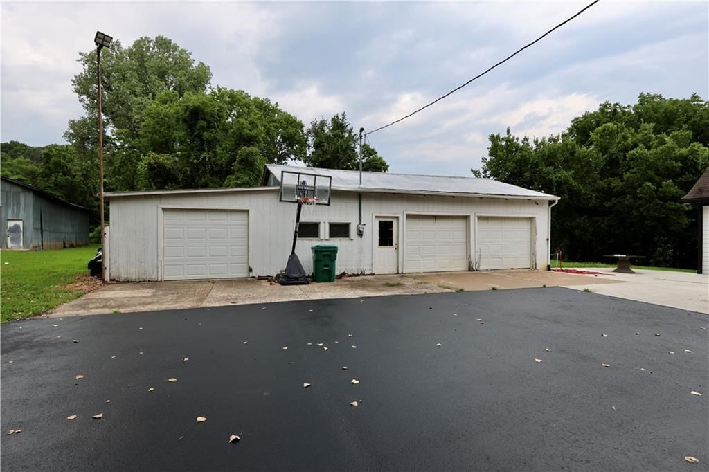 9800 Hutton Road — photo 78