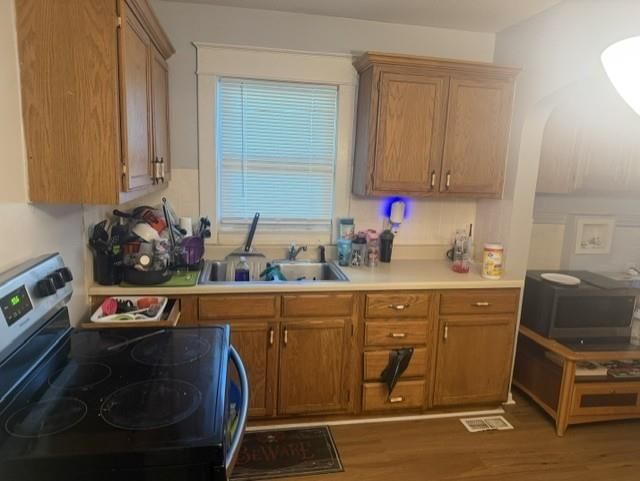 10120 GOLF Avenue — photo 5