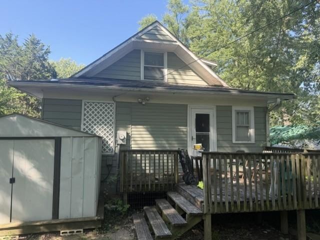 10120 GOLF Avenue — photo 9
