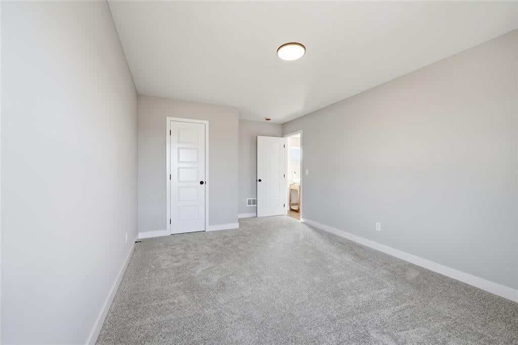 4717 Brentwood Avenue — photo 28