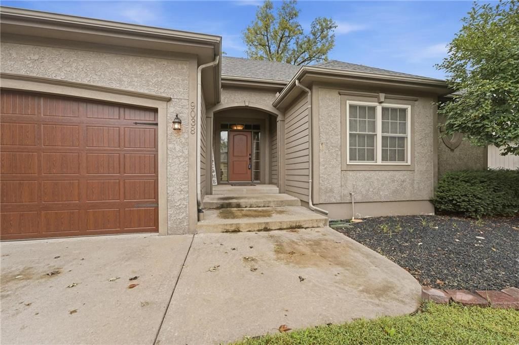 9038 N Saint Clair Avenue — photo 45