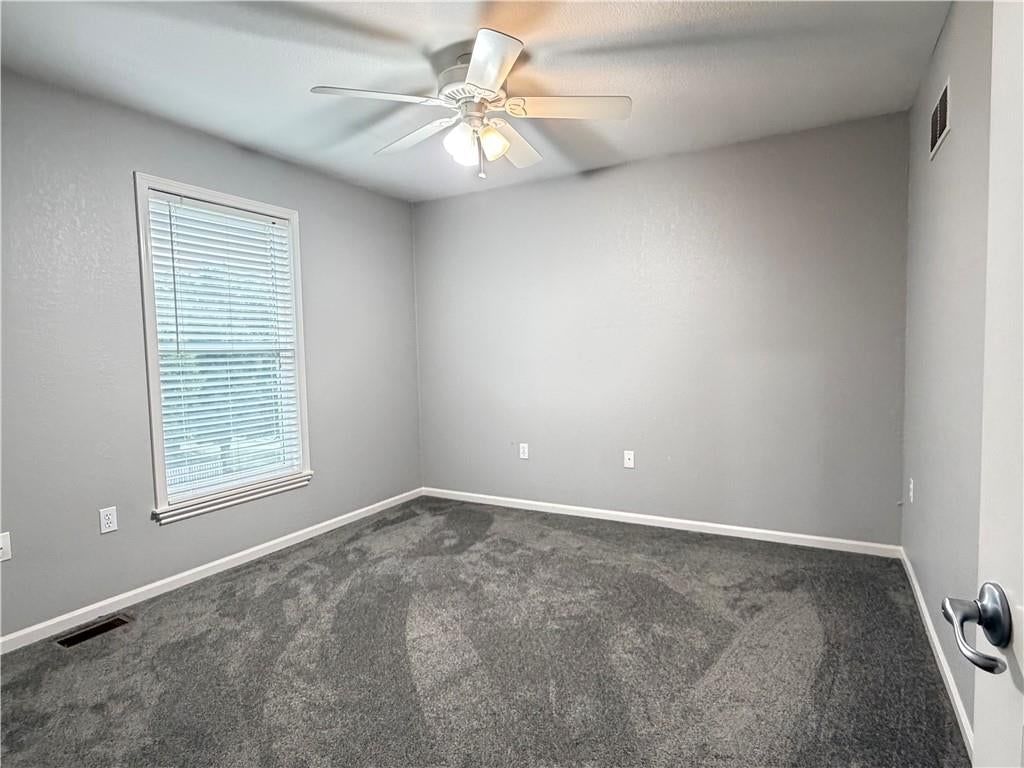 5217 Carson Drive — photo 14