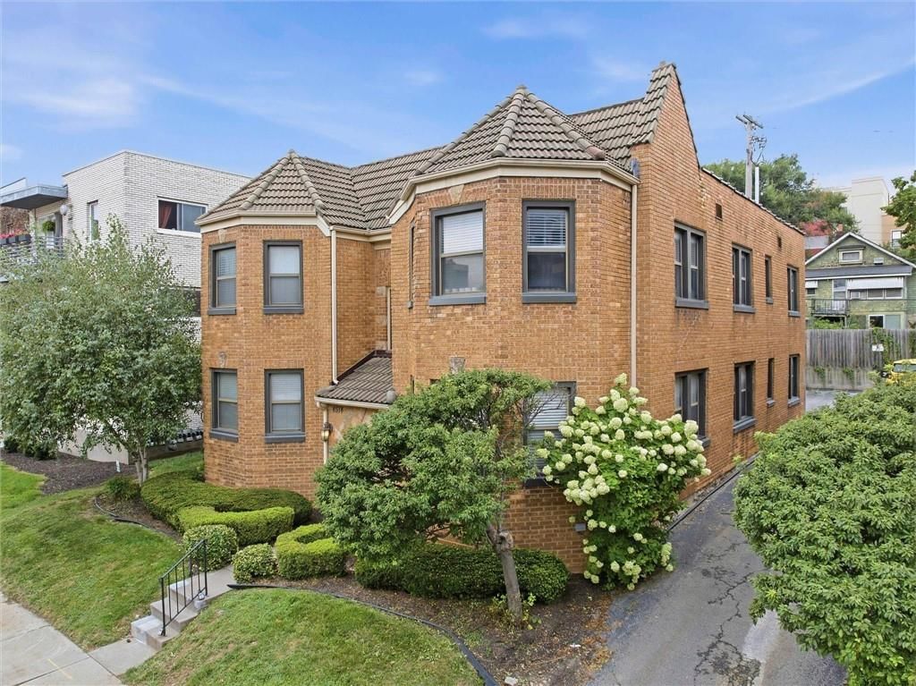 4514 Broadway Boulevard — photo 2