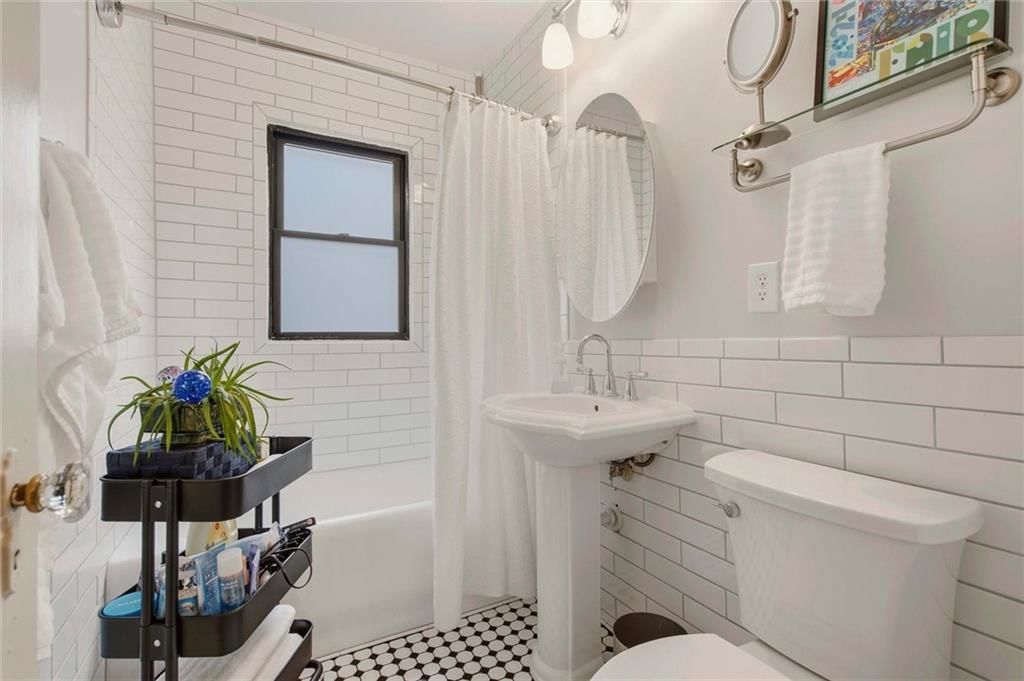 4514 Broadway Boulevard — photo 19