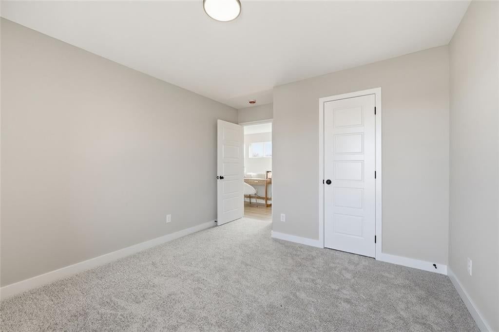 4719 Brentwood Avenue — photo 24
