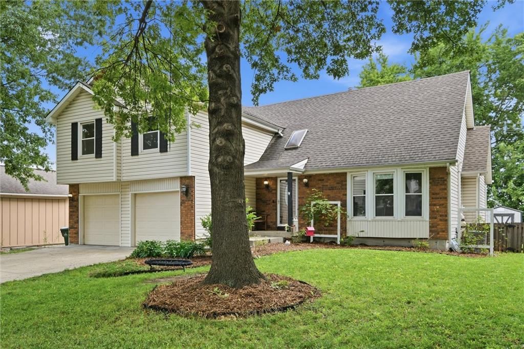 1240 E Sleepy Hollow Drive — photo 2