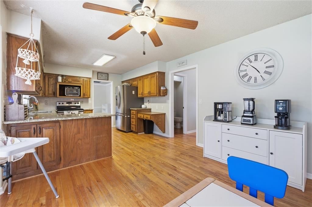1240 E Sleepy Hollow Drive — photo 14
