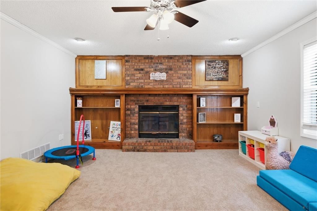 1240 E Sleepy Hollow Drive — photo 17