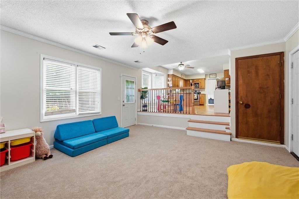 1240 E Sleepy Hollow Drive — photo 18