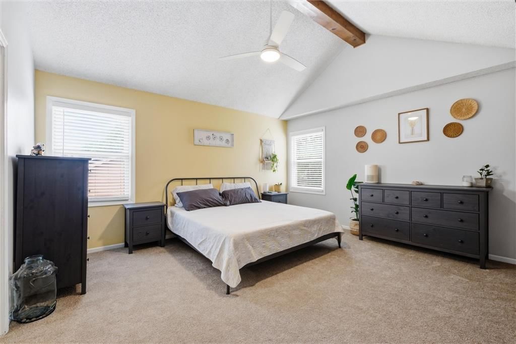 1240 E Sleepy Hollow Drive — photo 21