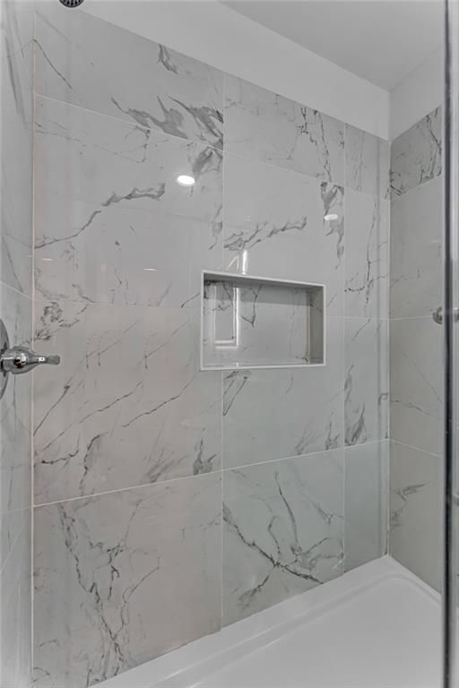 2009 Learnard Avenue — photo 24