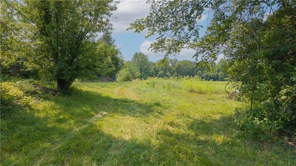 000 N Hoover Road — photo 3