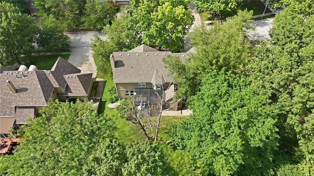 5303 NW 60th Terrace — photo 6