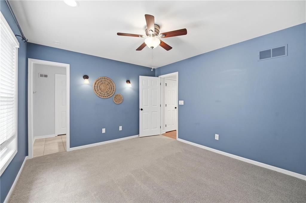 5303 NW 60th Terrace — photo 48