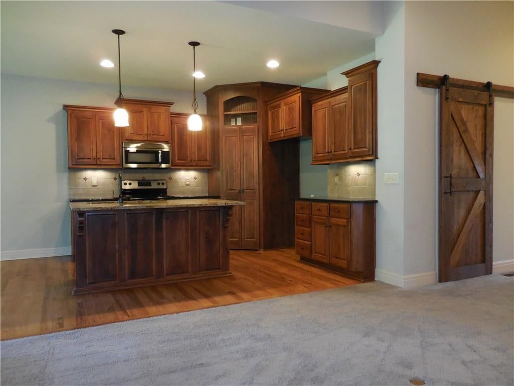 4102 NE Chapel Manor Court — photo 11