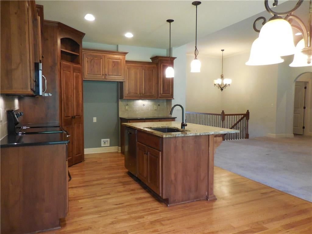 4102 NE Chapel Manor Court — photo 14