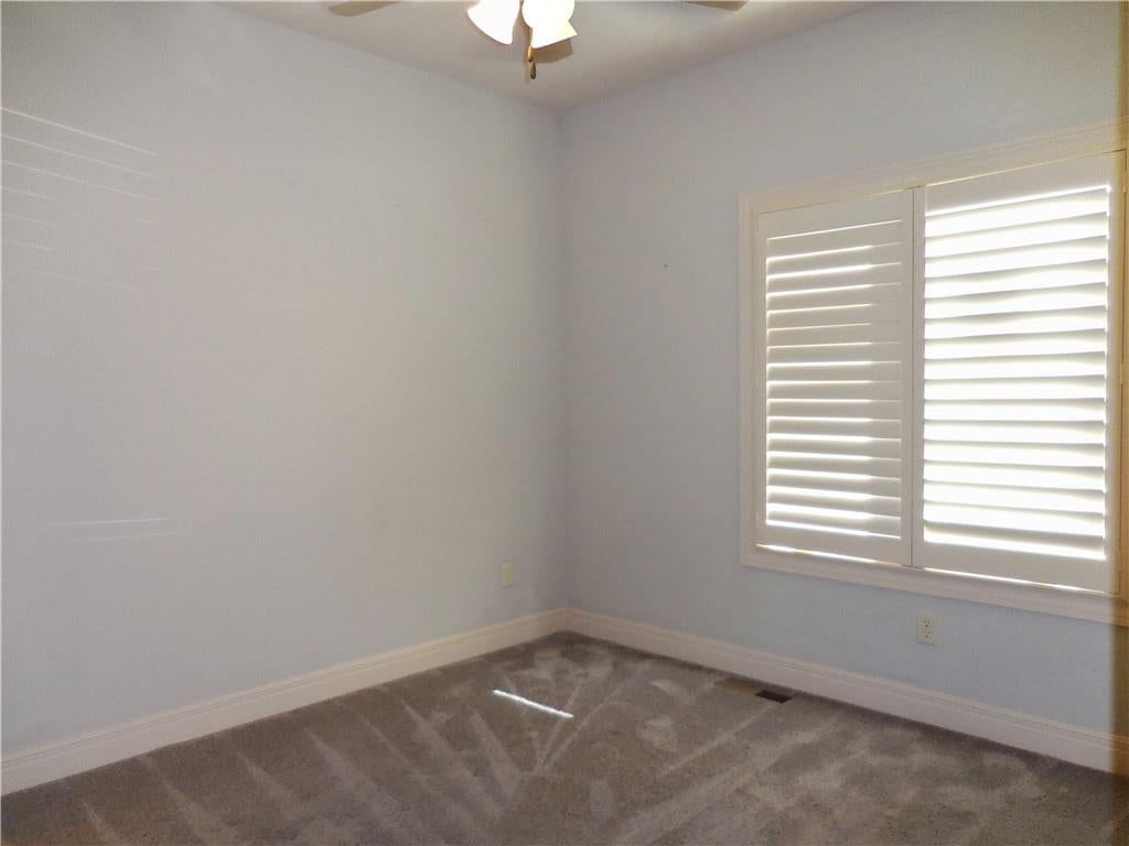 4102 NE Chapel Manor Court — photo 21