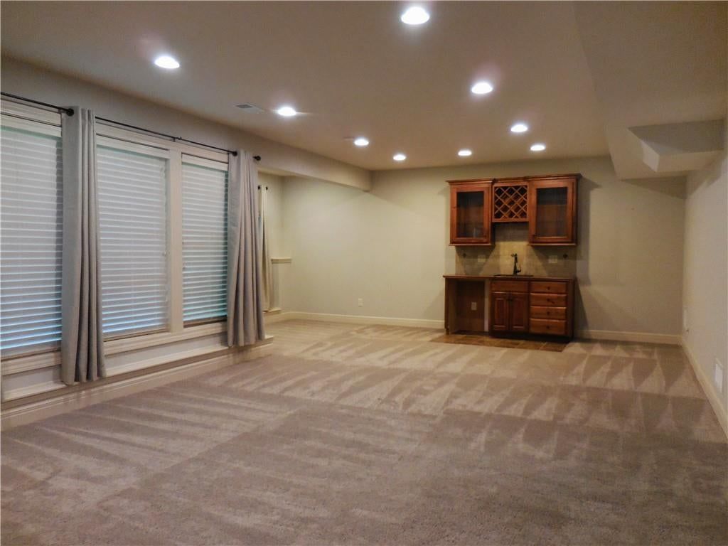 4102 NE Chapel Manor Court — photo 30