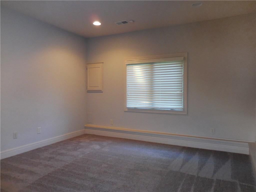4102 NE Chapel Manor Court — photo 34