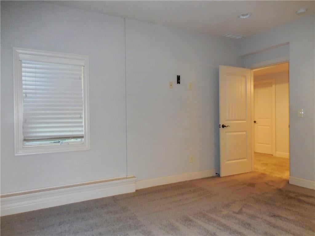 4102 NE Chapel Manor Court — photo 35