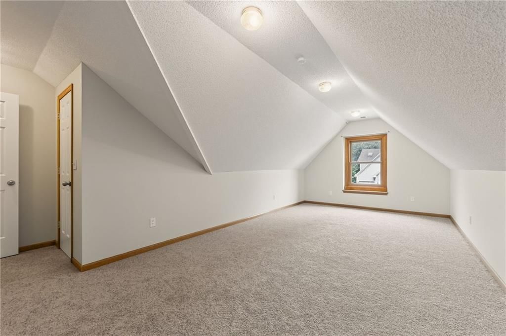7508 N Palmer Avenue — photo 31
