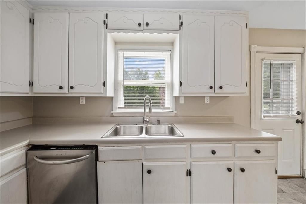 10905 E 47th Street — photo 7