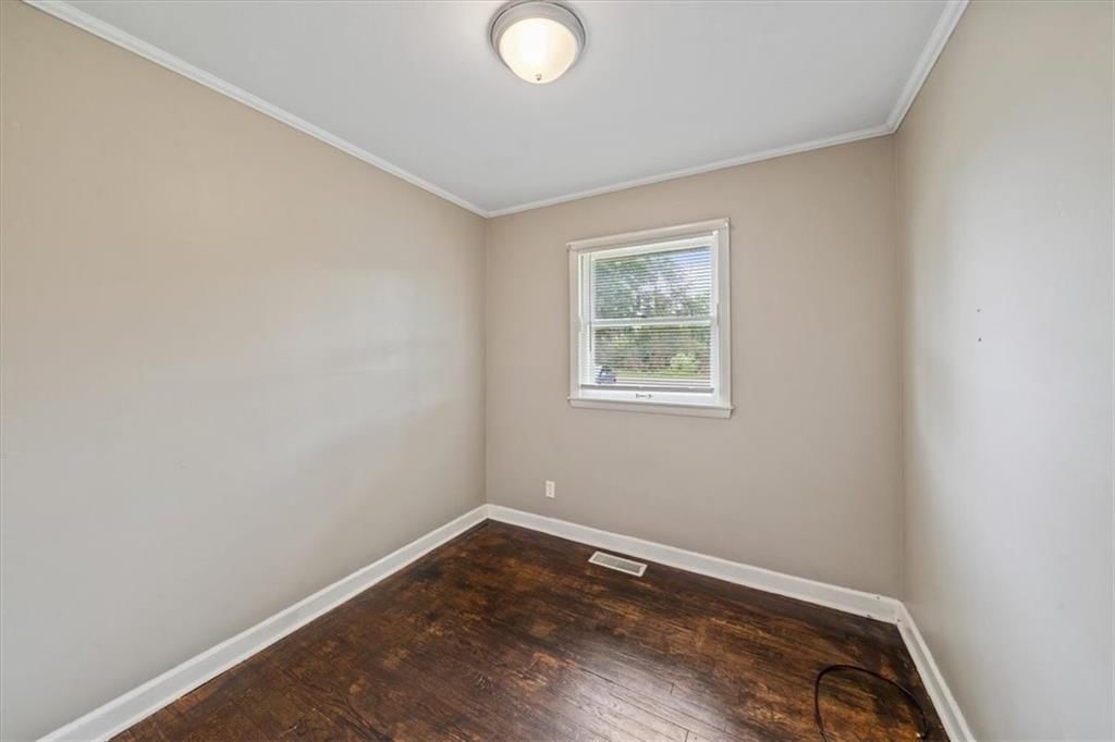 10905 E 47th Street — photo 10