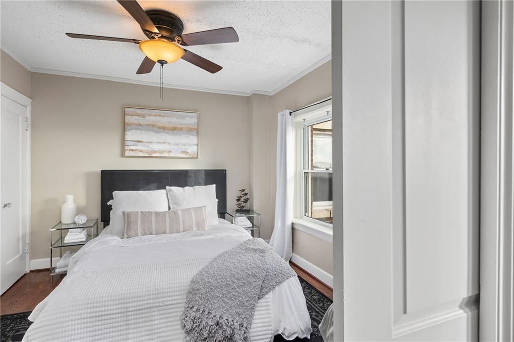 323 Emanuel Cleaver II Boulevard — photo 13