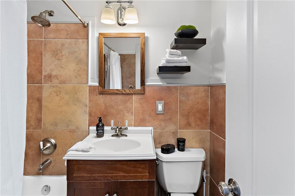 323 Emanuel Cleaver II Boulevard — photo 16