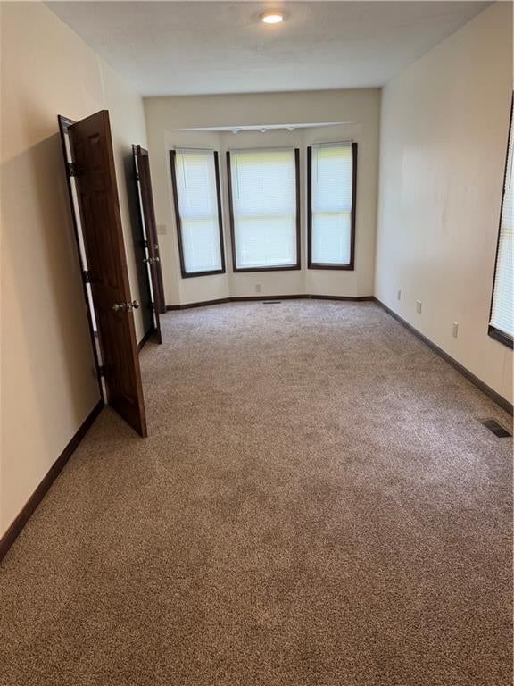 1315 E 75 Street — photo 10