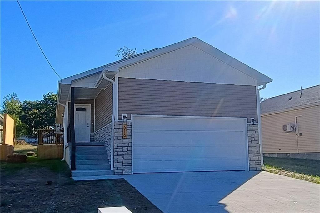616 N Spring Street, Nevada, MO