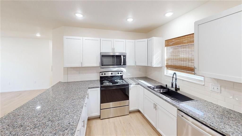 616 N Spring Street — photo 5
