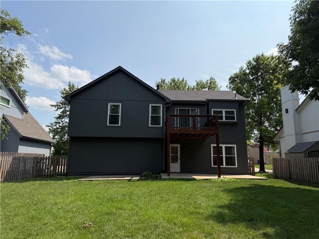 18800 W 164th Street — photo 2