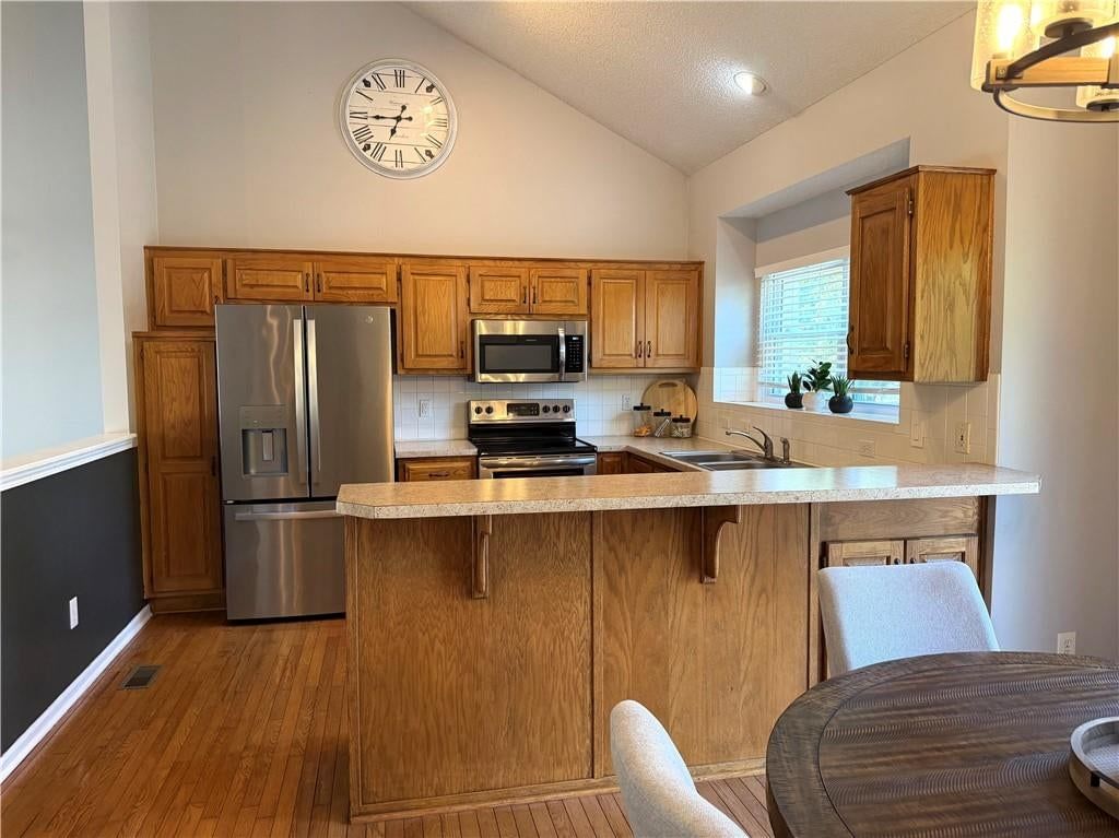 18800 W 164th Street — photo 6