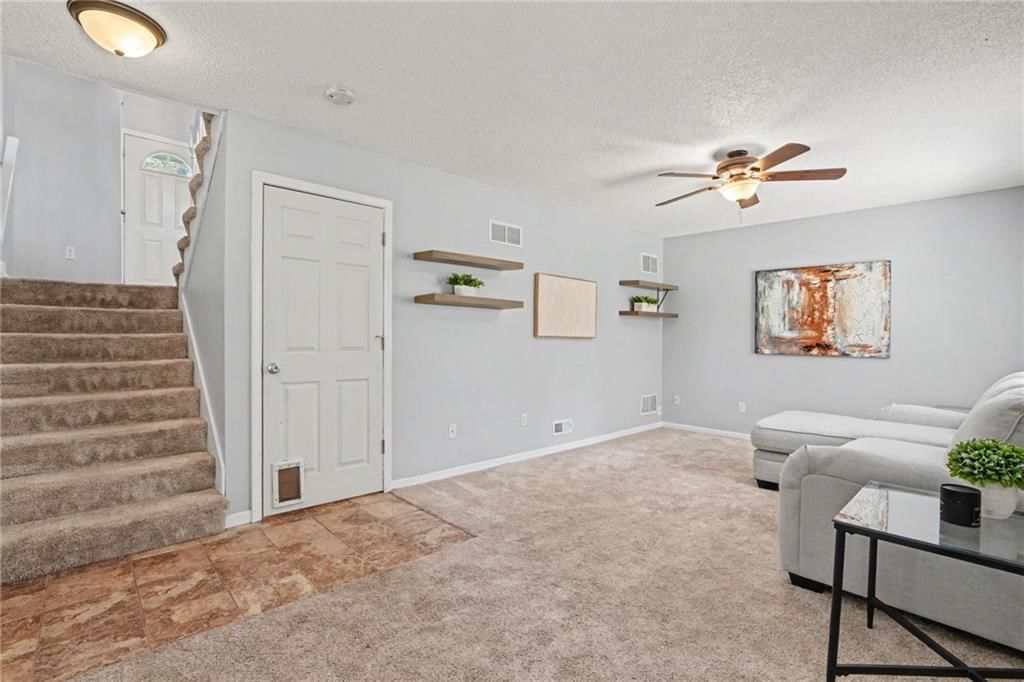 18800 W 164th Street — photo 19