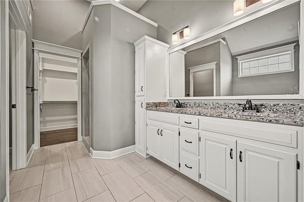 11031 N Euclid Avenue — photo 16