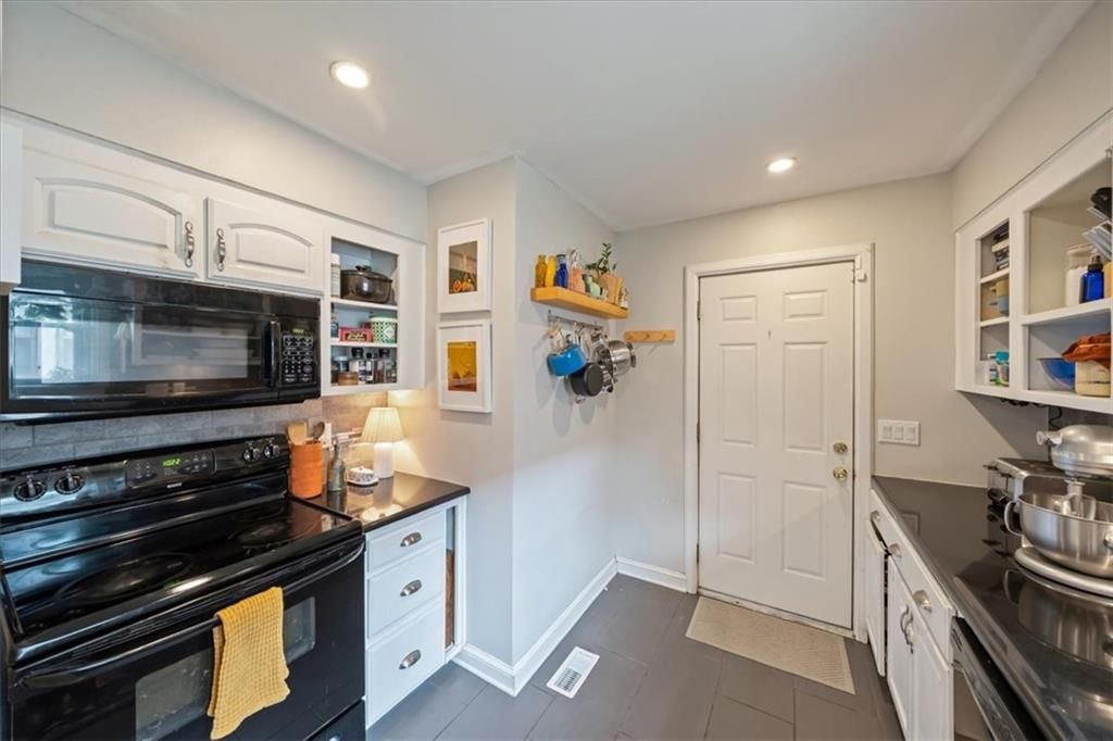 7214 Highland Avenue — photo 13