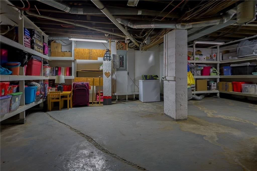 216 W 4th Street — photo 27