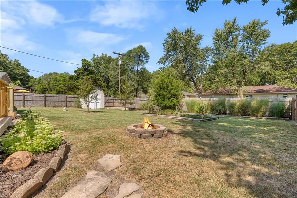 1202 E Willow Drive — photo 38