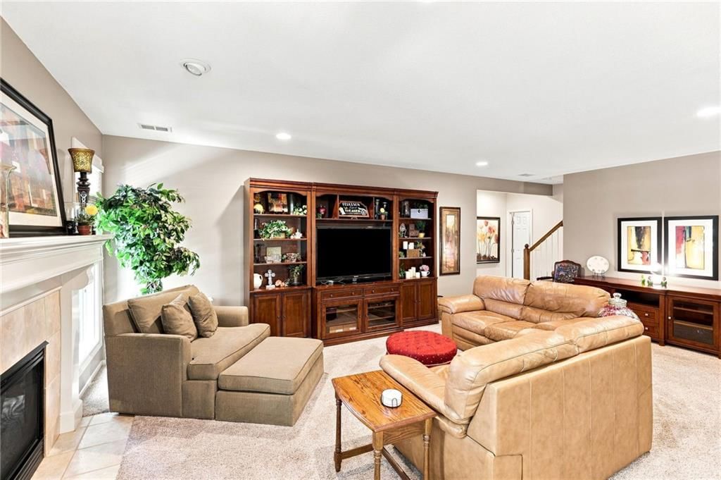 26158 W 109th Street — photo 38