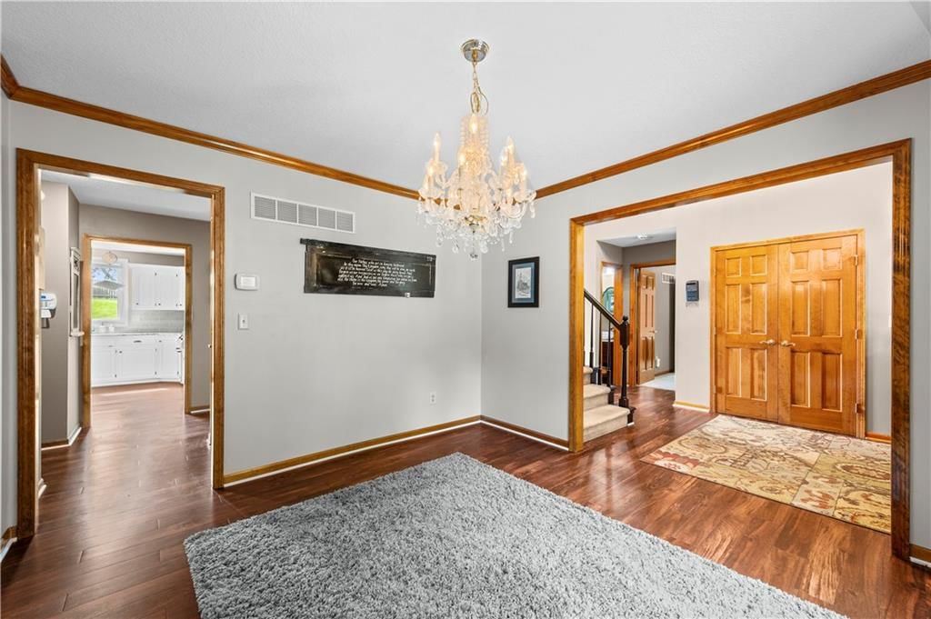 2389 NW Summerfield Drive — photo 6