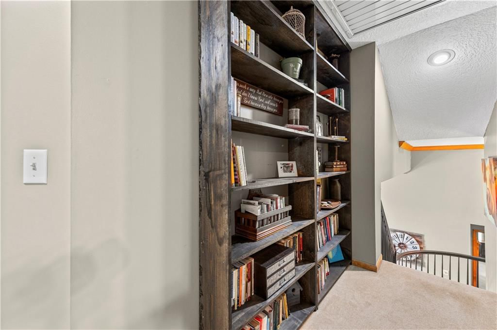 2389 NW Summerfield Drive — photo 28