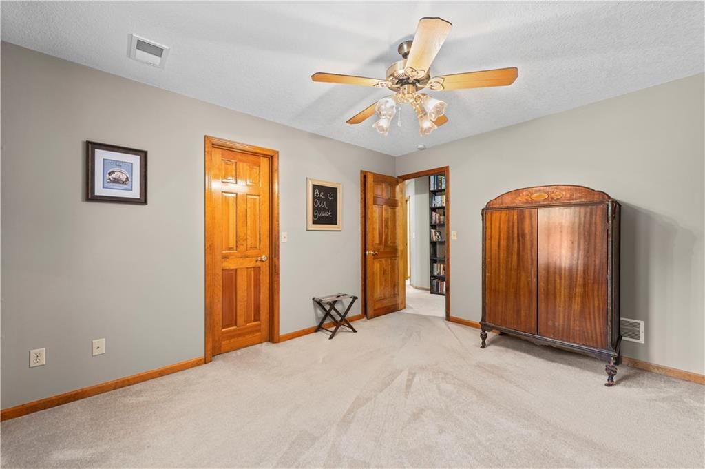2389 NW Summerfield Drive — photo 30