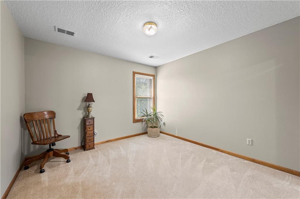 2389 NW Summerfield Drive — photo 35