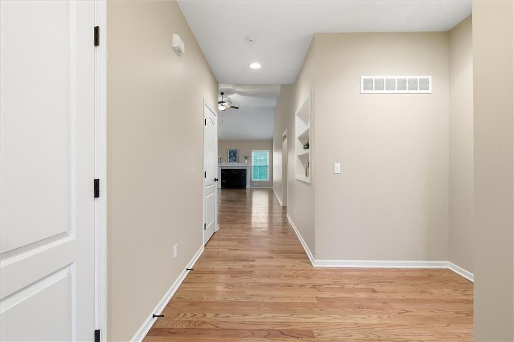 2320 N 100th Terrace — photo 5
