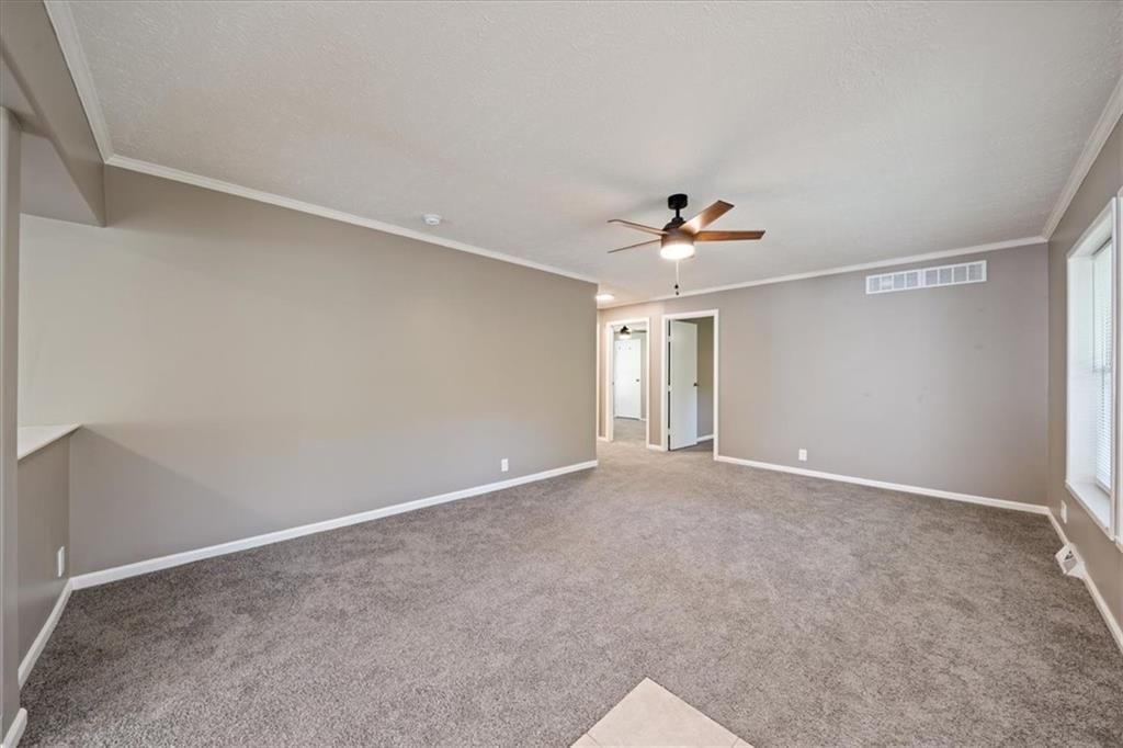 7941 Parkview Avenue — photo 6