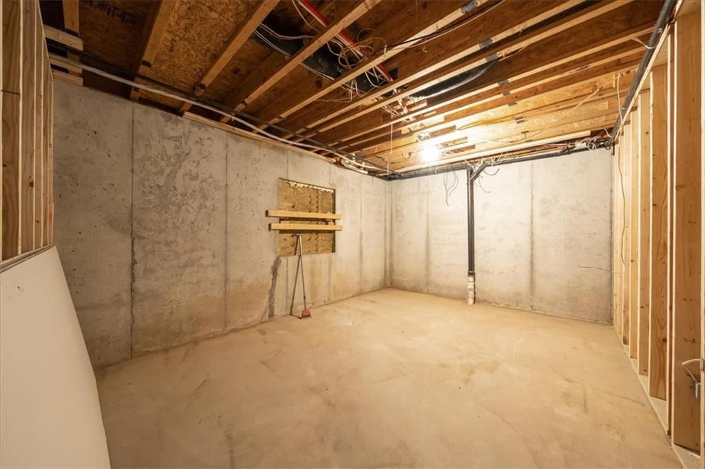 7941 Parkview Avenue — photo 28