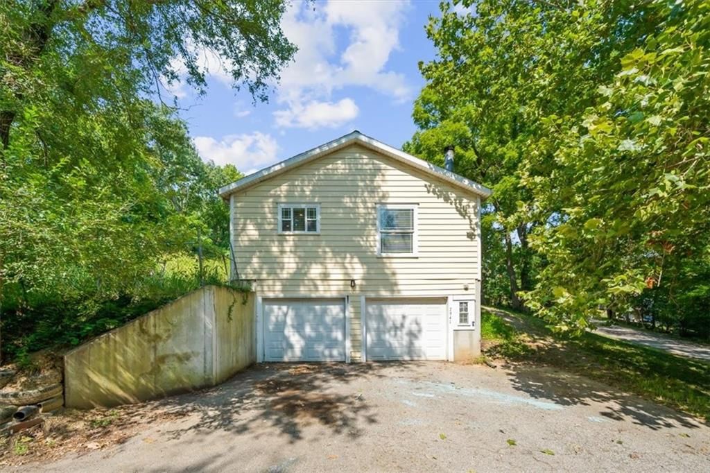 7941 Parkview Avenue — photo 33