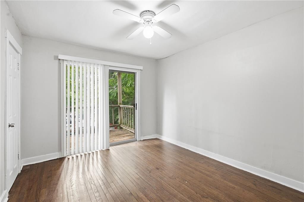 1109 W 40th Street — photo 20