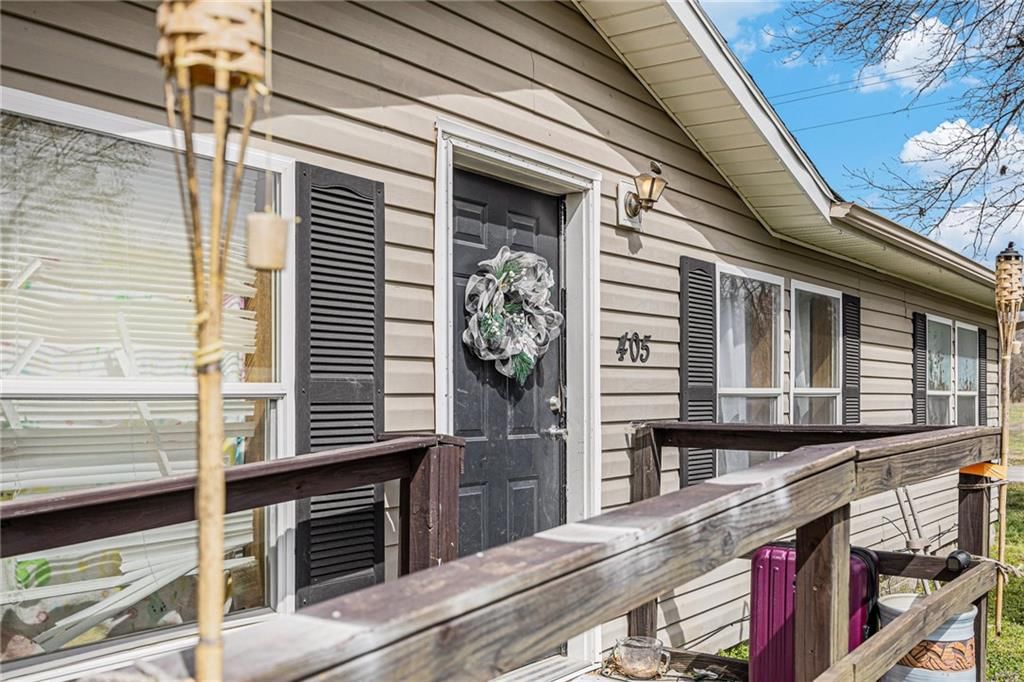 405 Falletti Street — photo 5